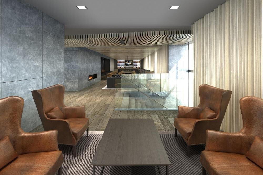 The Lloyd Stamford, Tapestry Collection By Hilton Hotel Exterior photo