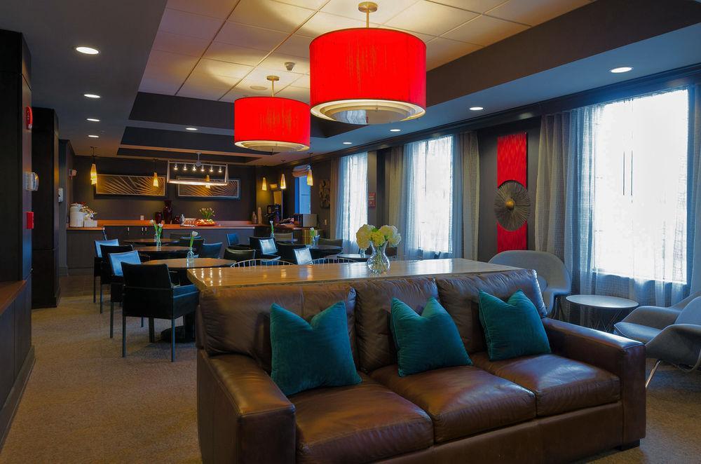 The Lloyd Stamford, Tapestry Collection By Hilton Hotel Exterior photo